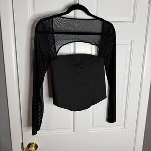 Reoria (Amazon Brand) Crop Top- Large